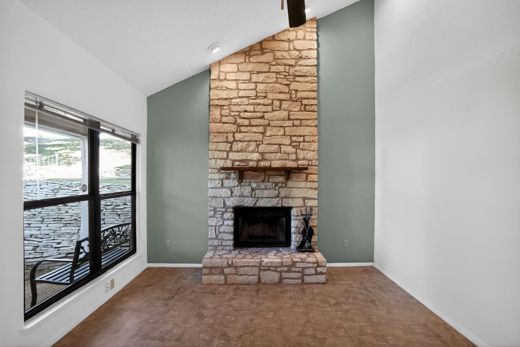 1714 Timber Brush Trl Property Photo 10