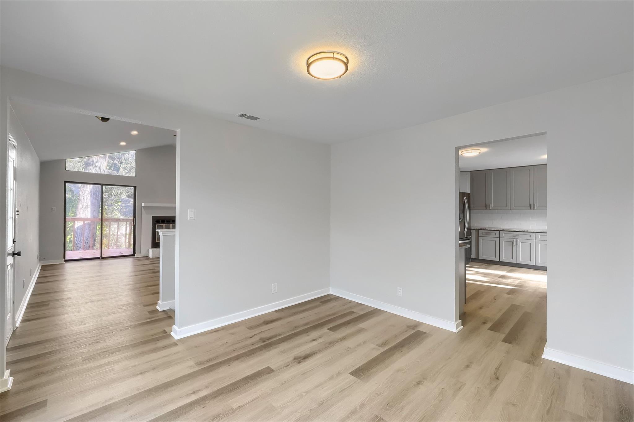 1599640 Property Photo 10