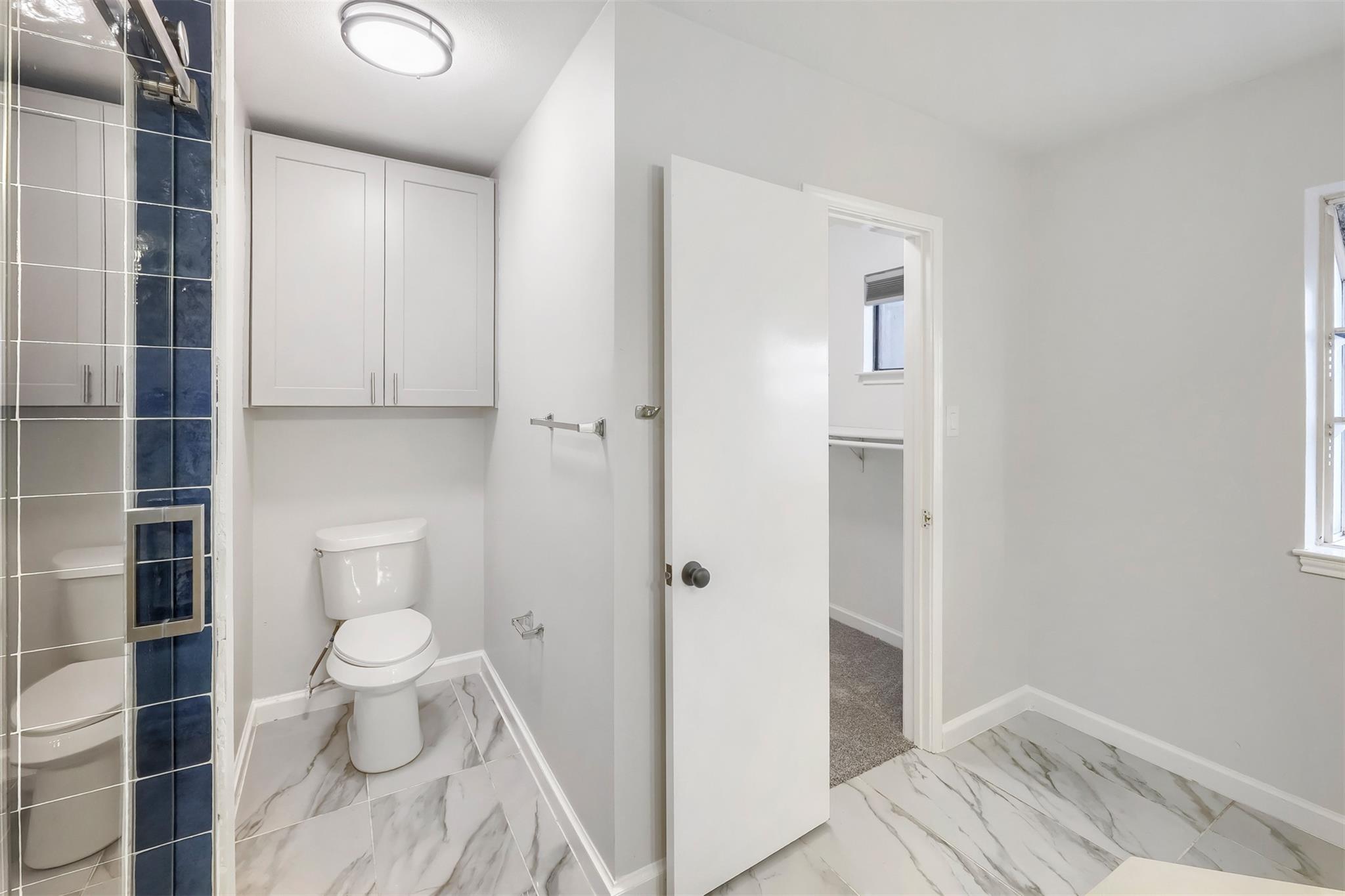 1599640 Property Photo 14