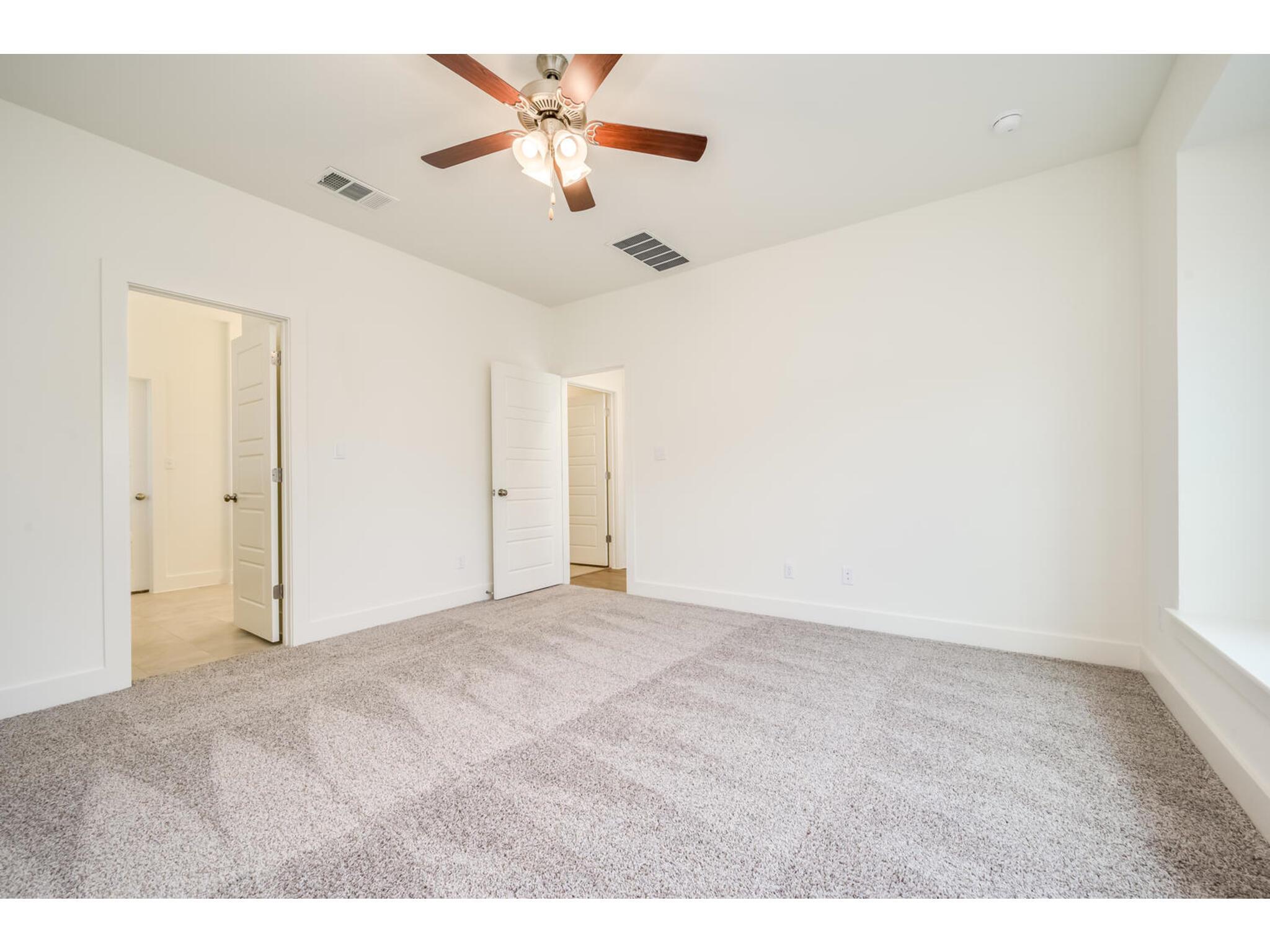 2229 Upchurch St Property Photo 25