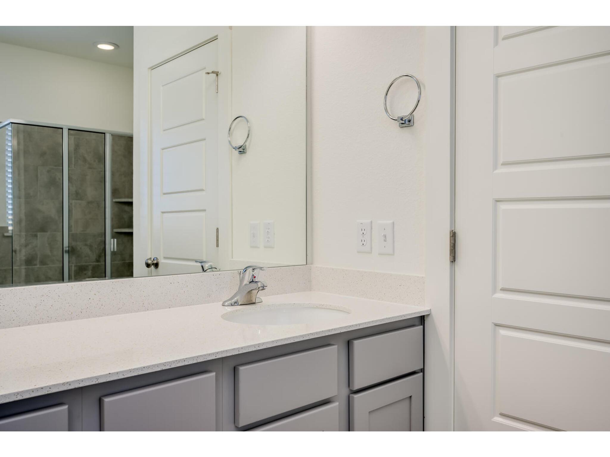 2229 Upchurch St Property Photo 29