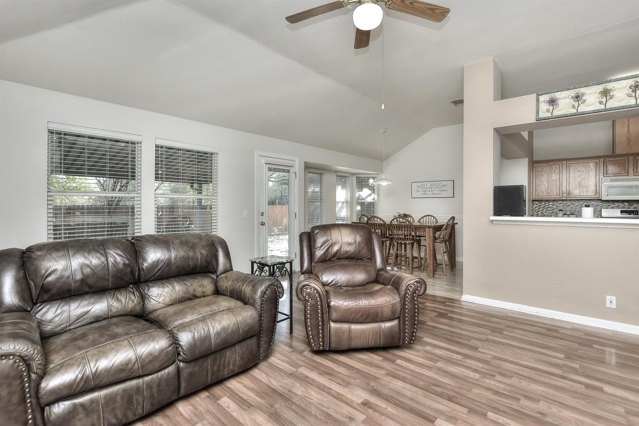 1503 Barcus Dr Property Photo 13
