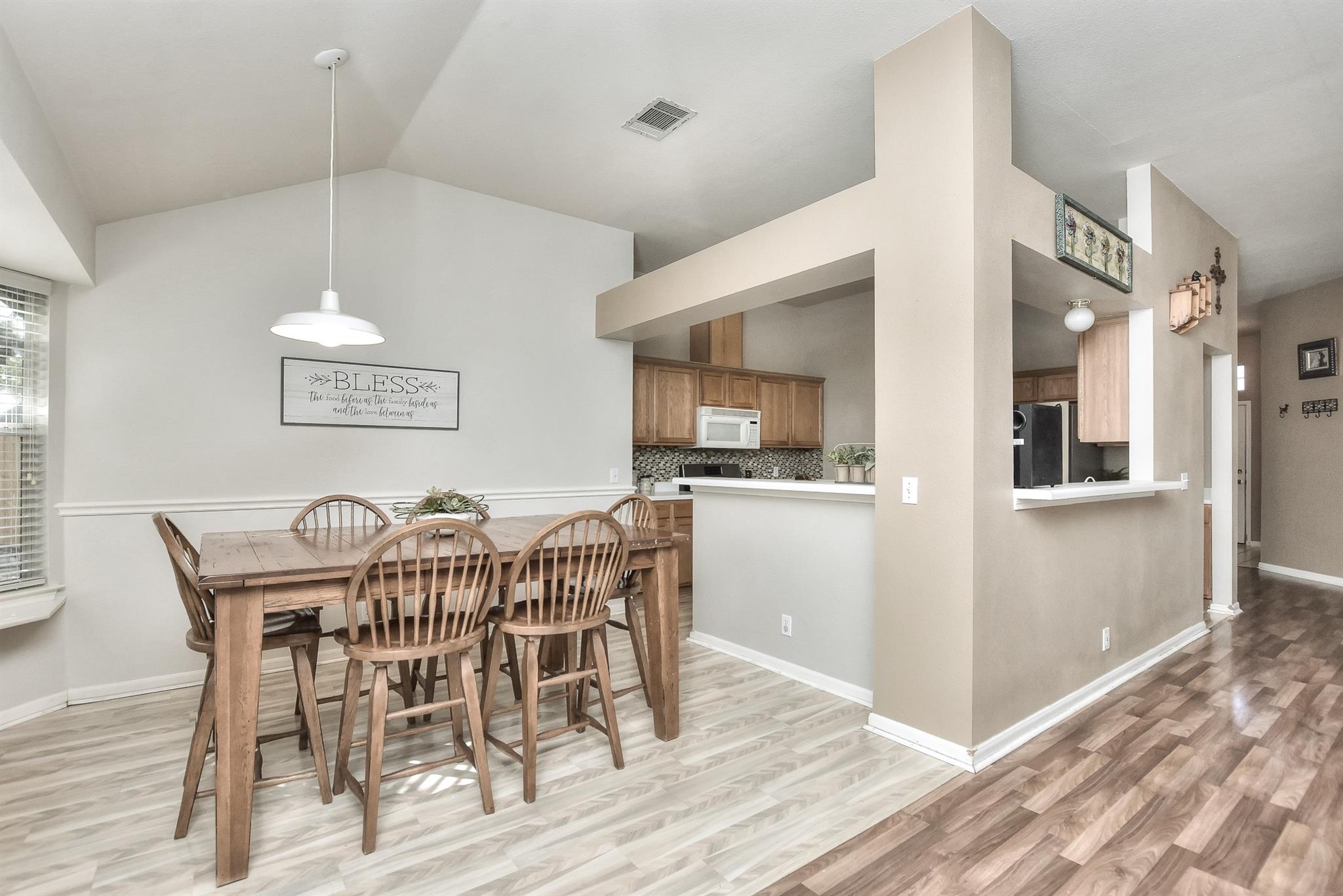 1503 Barcus Dr Property Photo 15