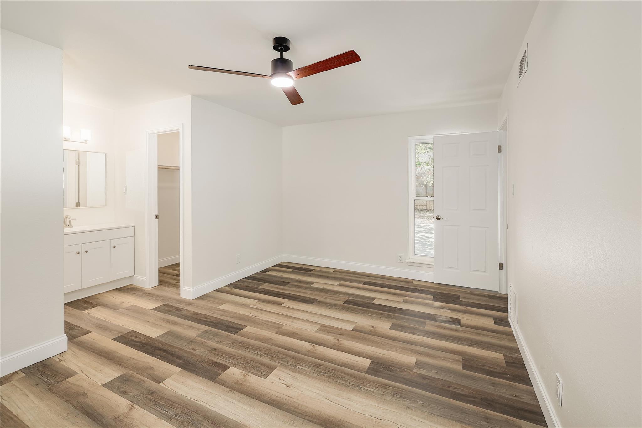 9313 Longvale Dr Property Photo 16