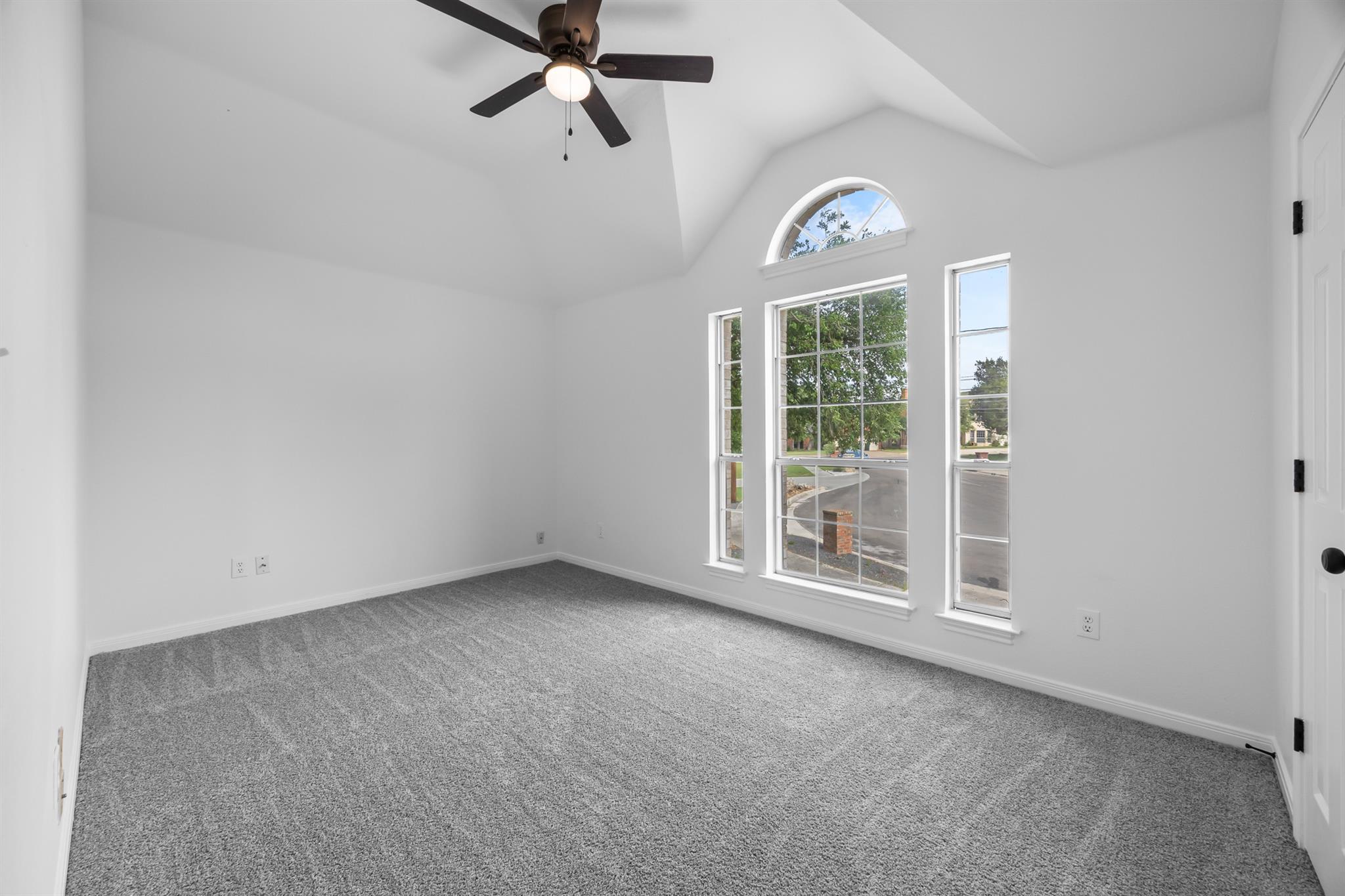 104 Summerwood Cv Property Photo 11