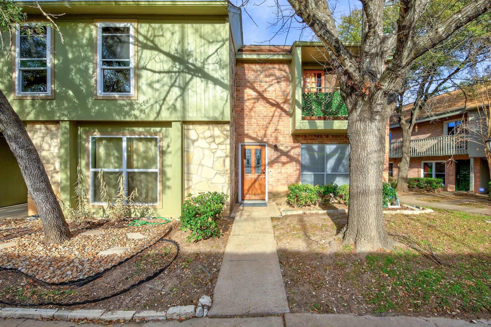 9009 North Plz 123 Property Photo