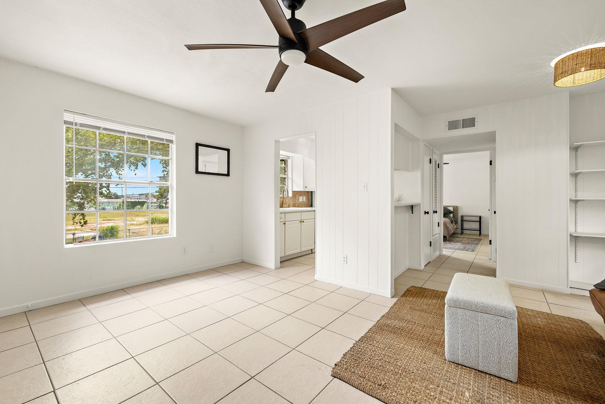 1700 Houston St #203 Property Photo 6