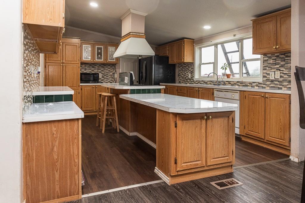 1185 Fm 812 None Property Photo 9