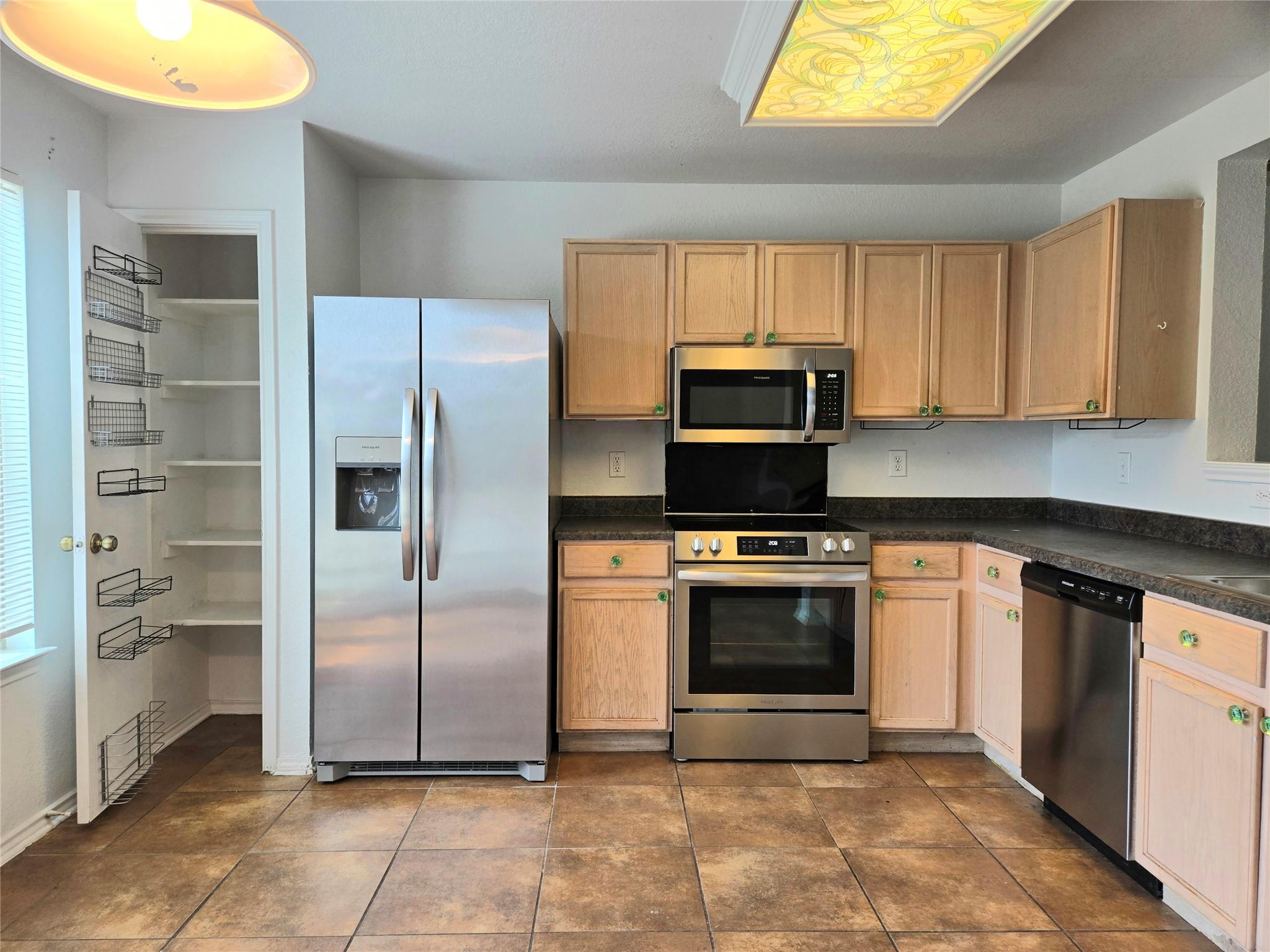 161 Beech Dr Property Photo 4