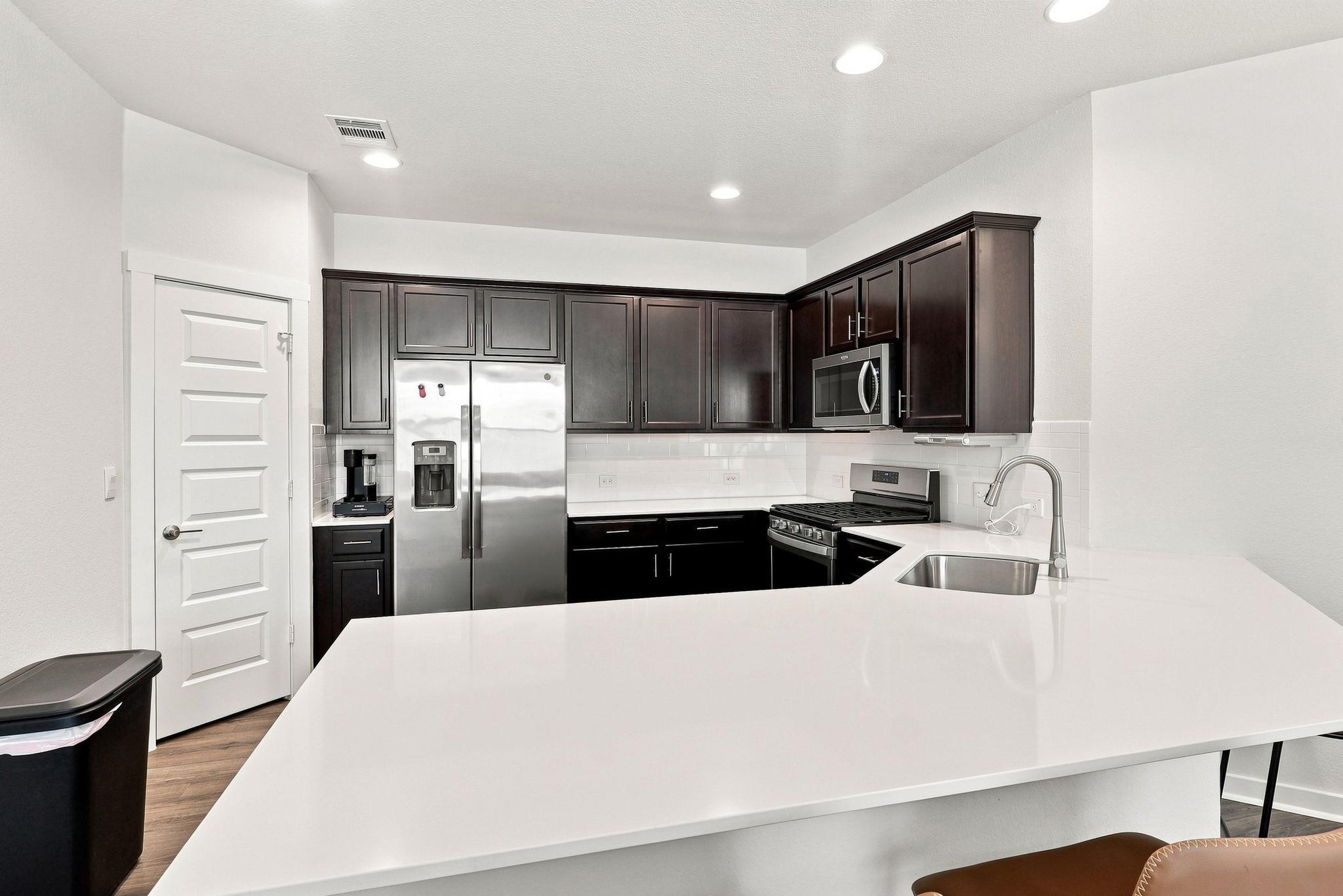 7709 Linnie Ln Property Photo 6
