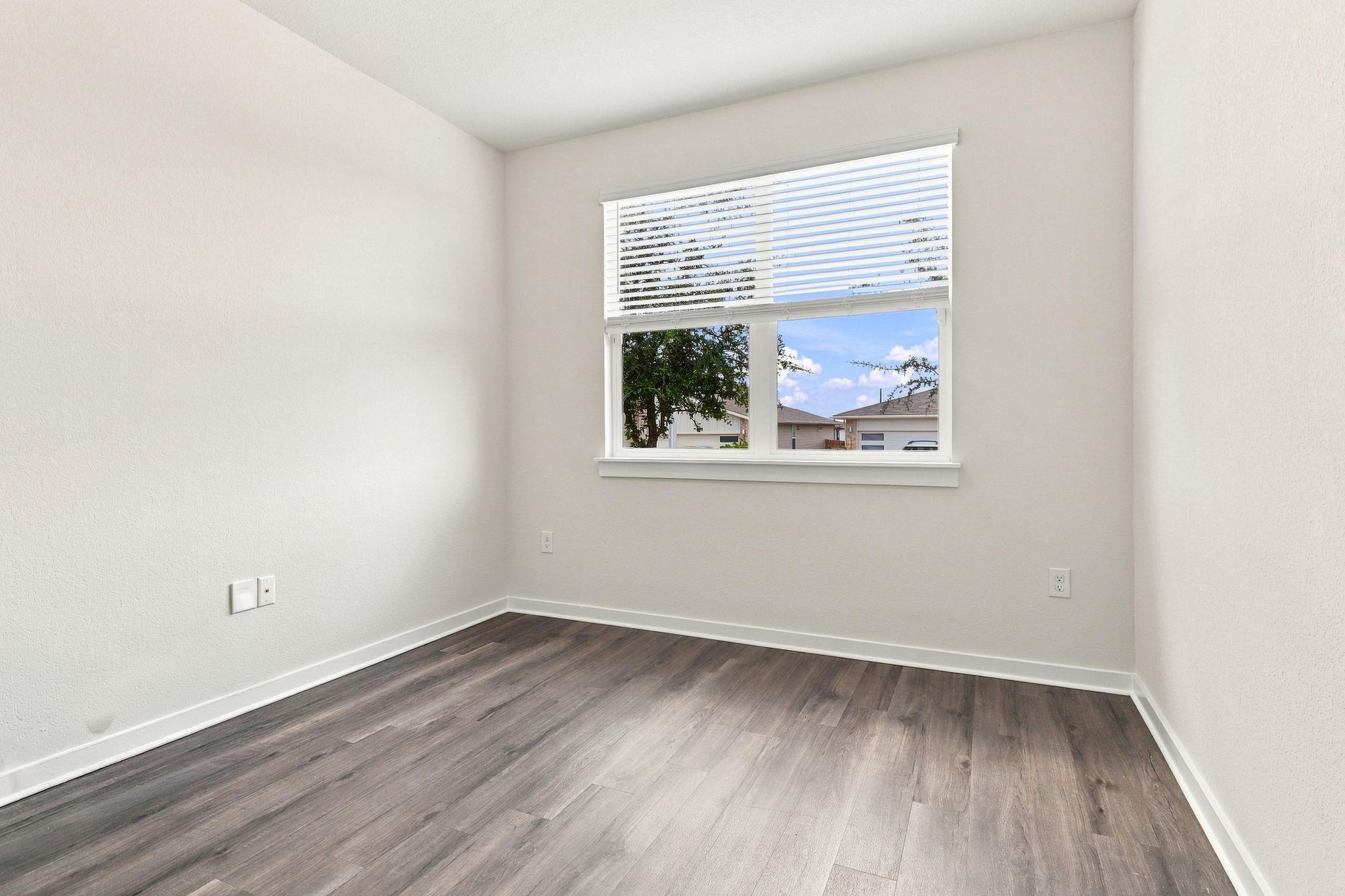7709 Linnie Ln Property Photo 10