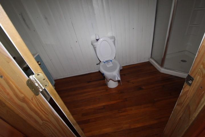 1102 W Sunset St Property Photo 14