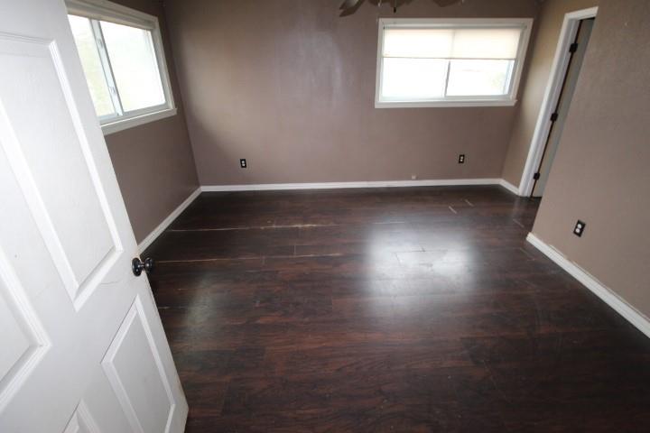 1102 W Sunset St Property Photo 16