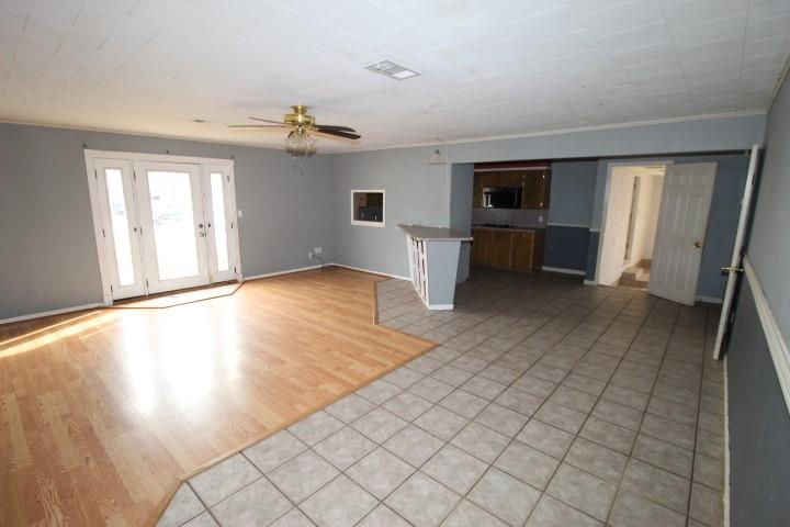 1102 W Sunset St Property Photo 17