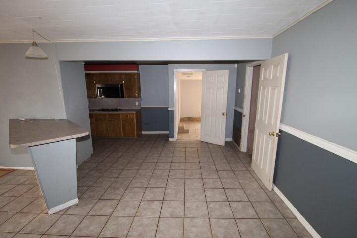 1102 W Sunset St Property Photo 18