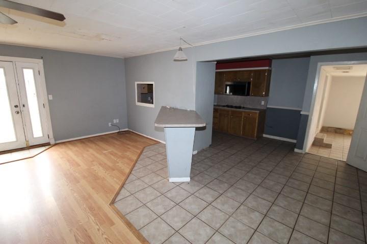 1102 W Sunset St Property Photo 19