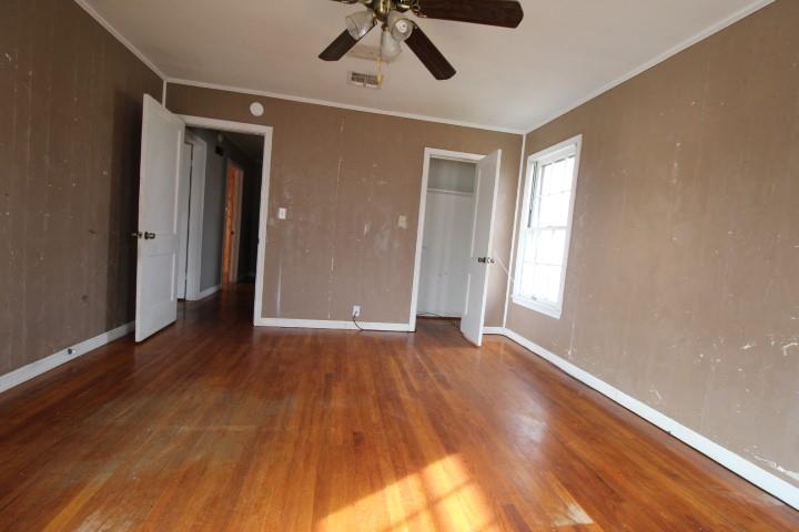 1102 W Sunset St Property Photo 28