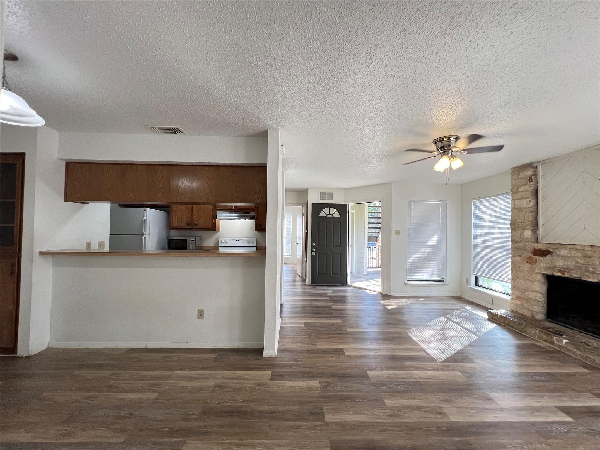 10616 Mellow Meadows Dr #27a Property Photo 3