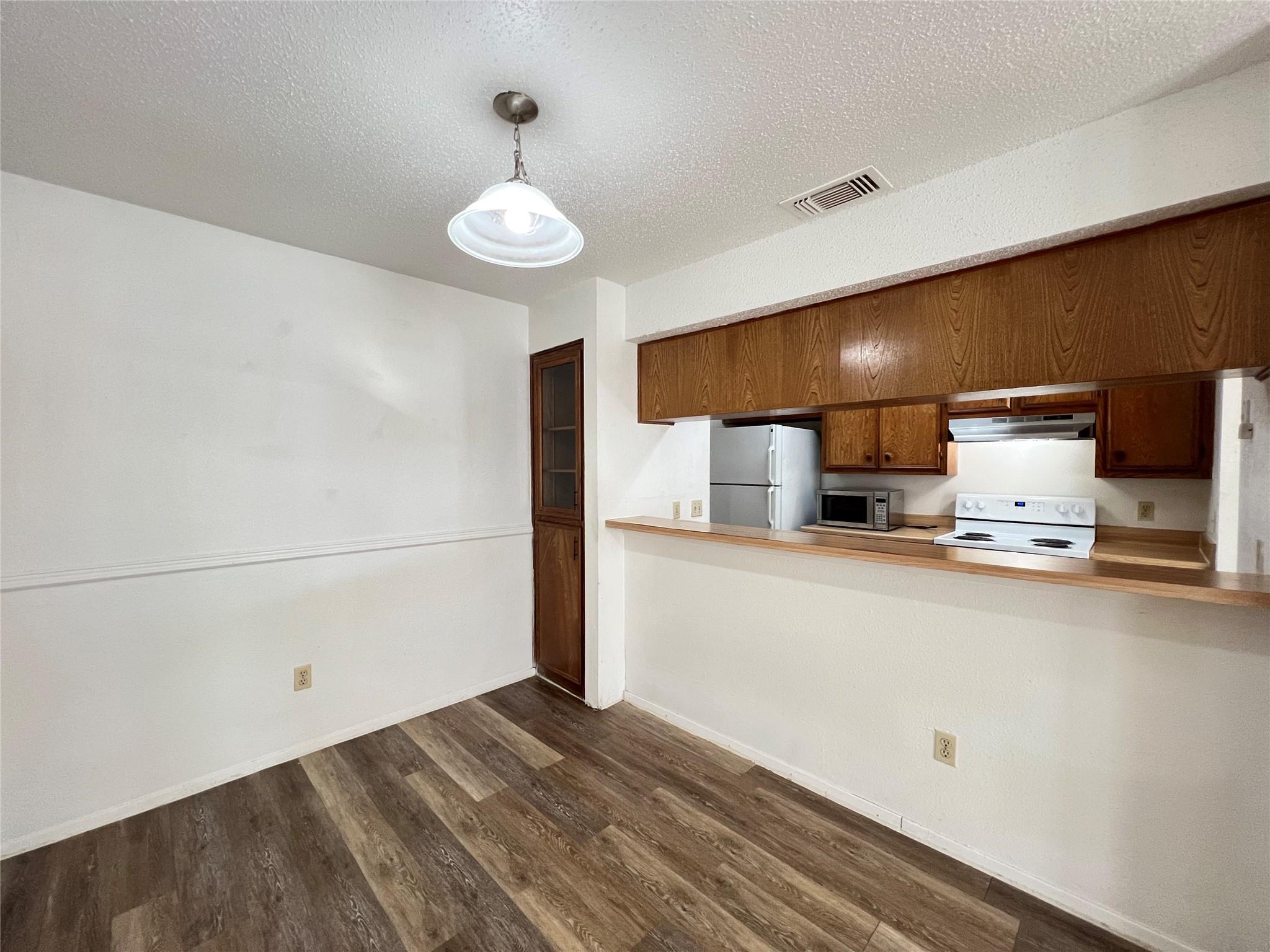 10616 Mellow Meadows Dr #27a Property Photo 8