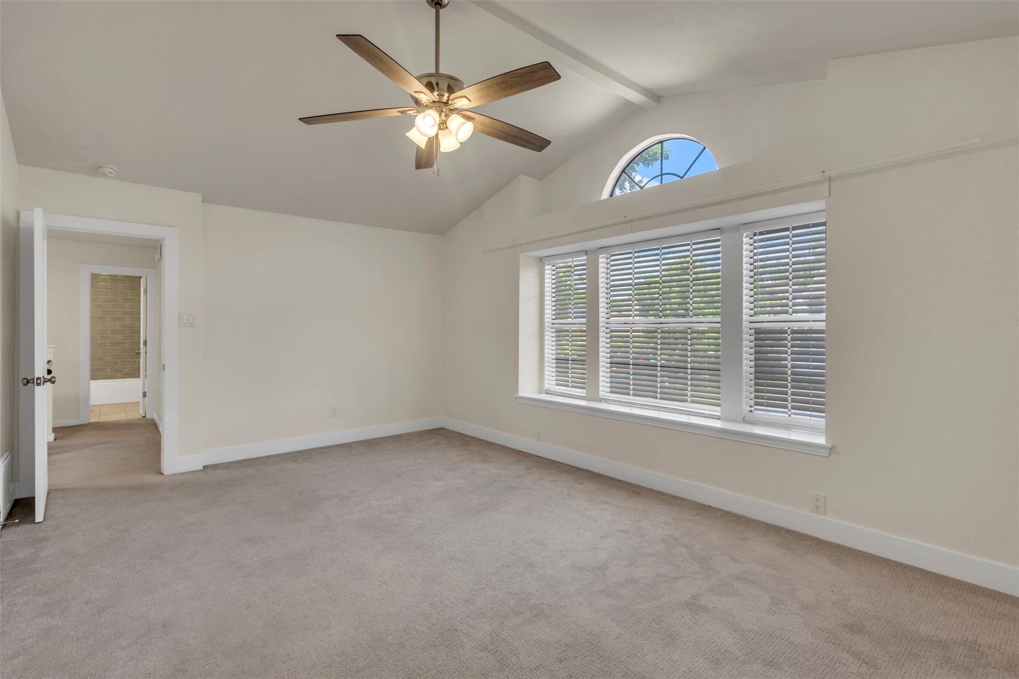 12312 Yarmont Way Property Photo 19