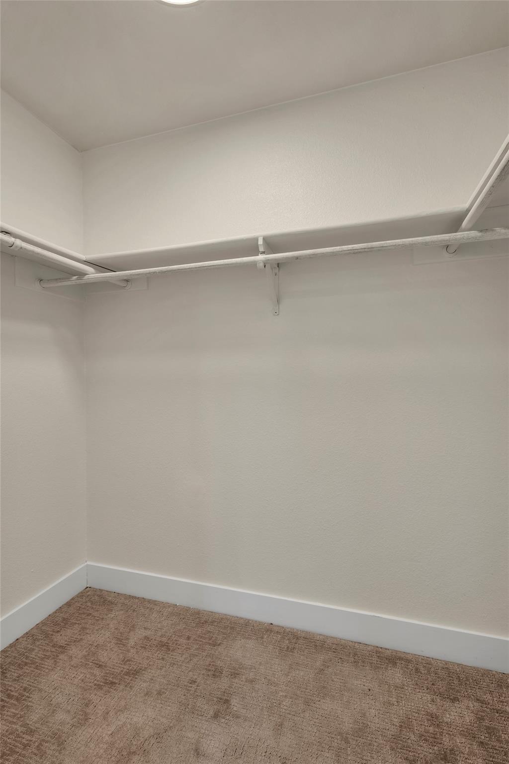 12312 Yarmont Way Property Photo 22