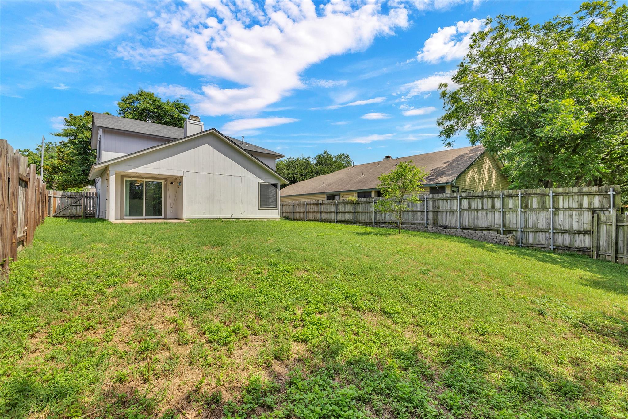 12312 Yarmont Way Property Photo 30