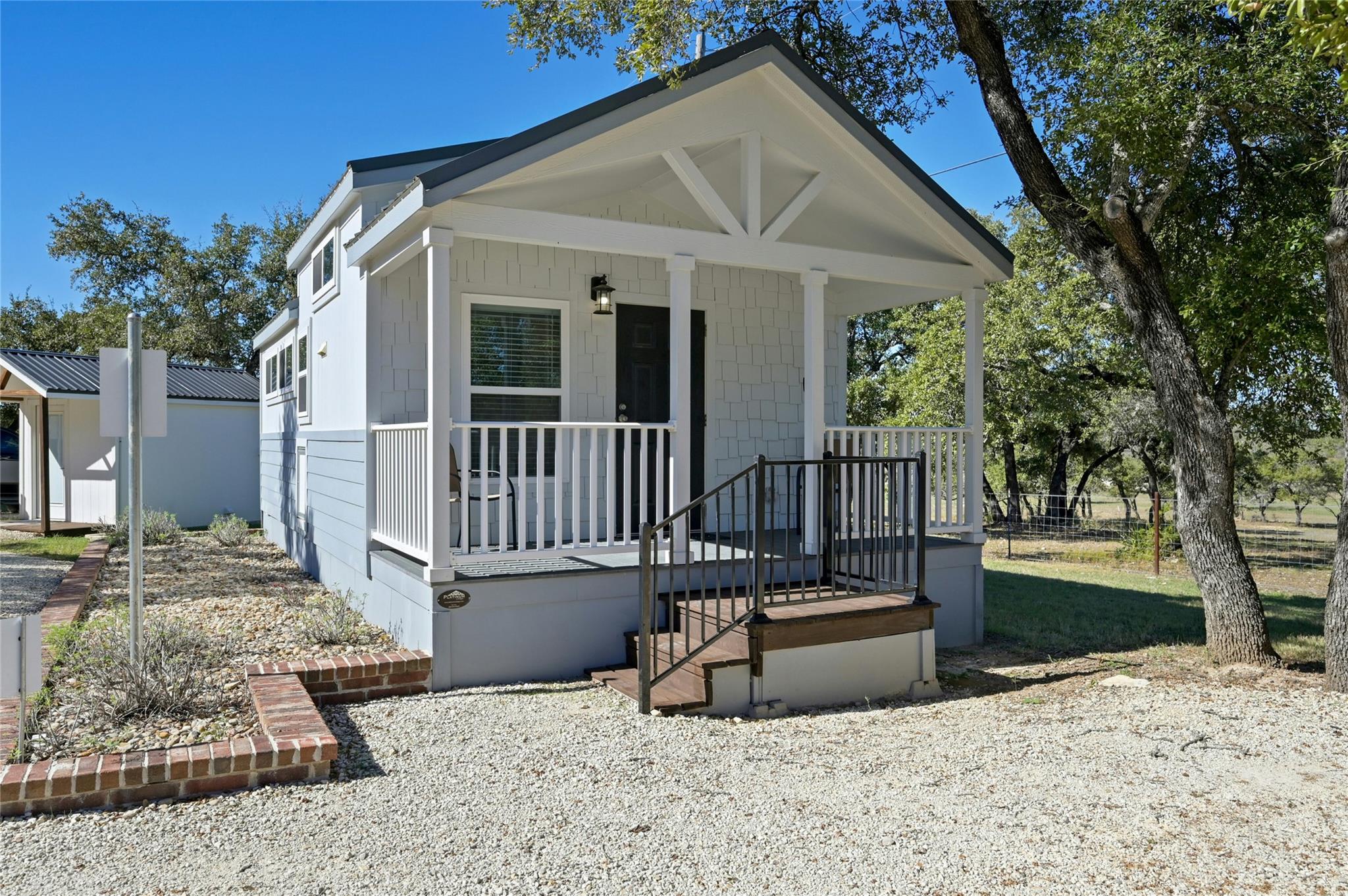 257 County Road 278 Rd #c Property Photo 1