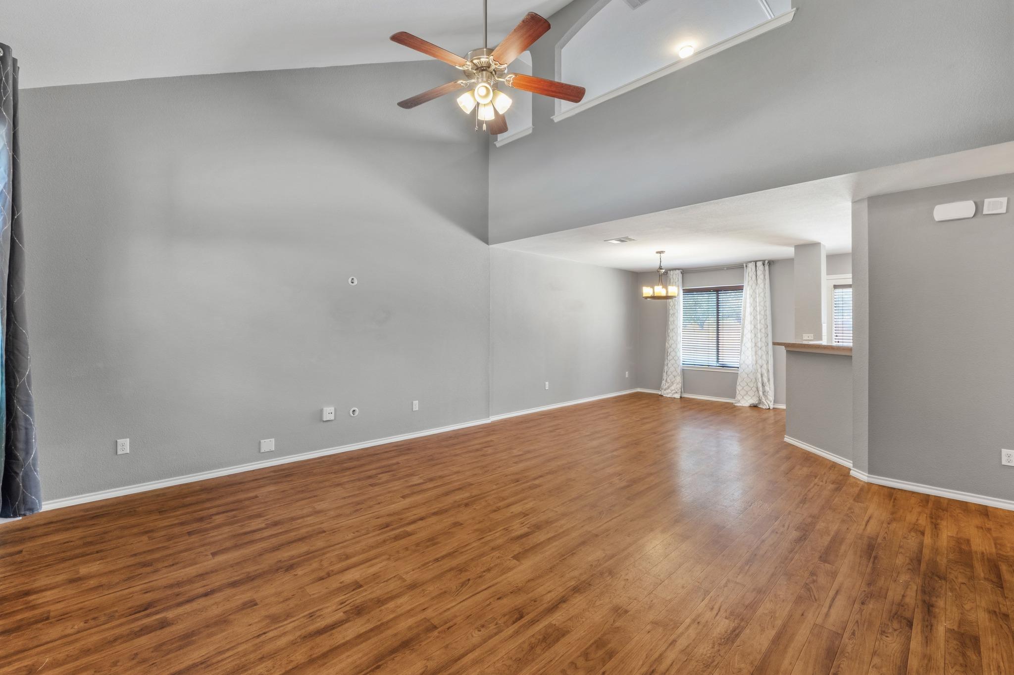 4400 Belfield Ln Property Photo 4