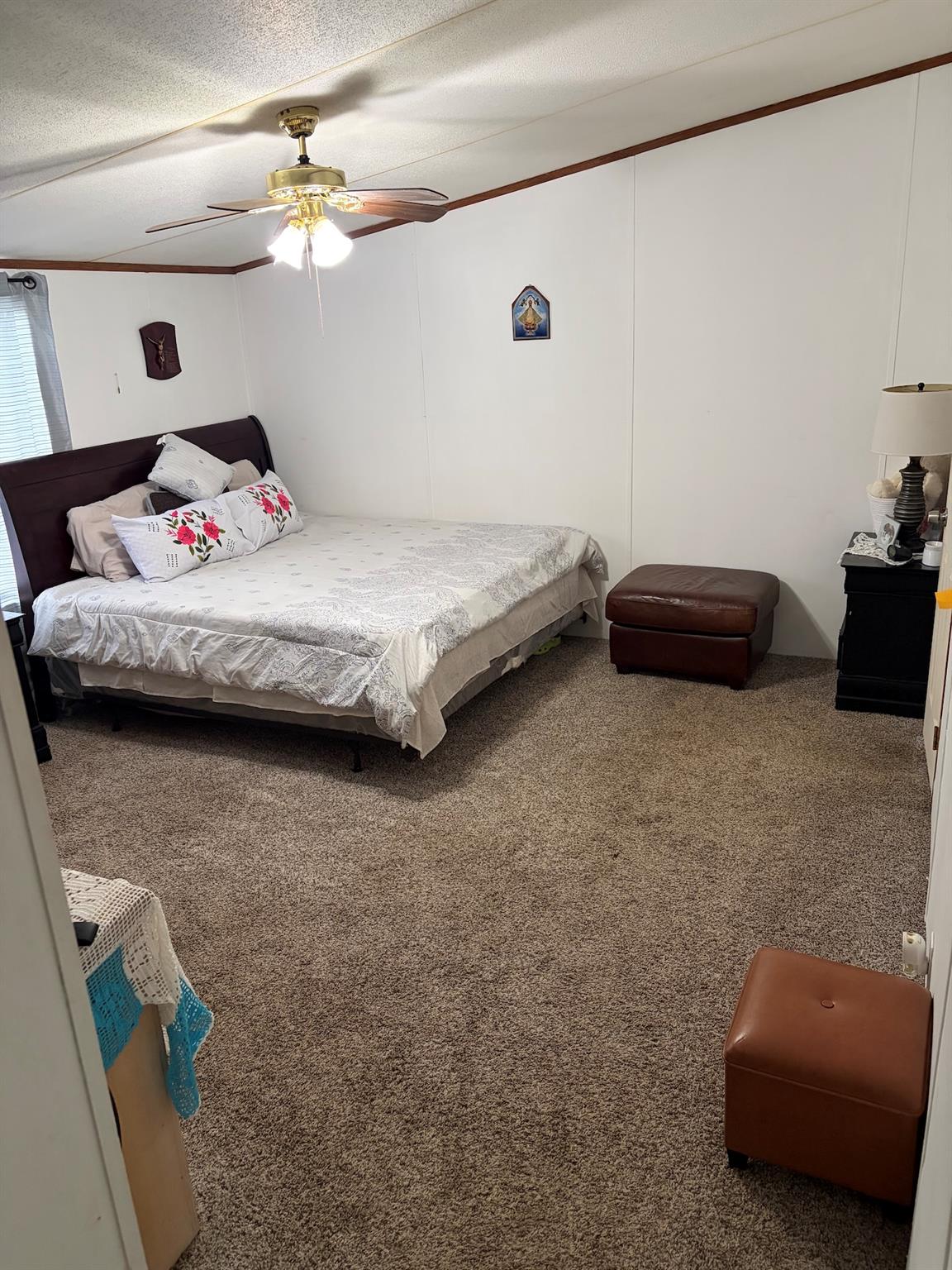 1624162 Property Photo 3