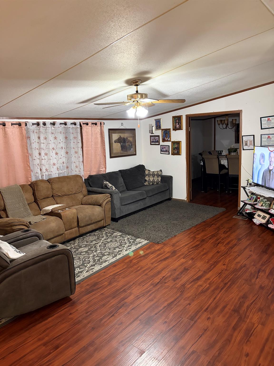 1624162 Property Photo 6