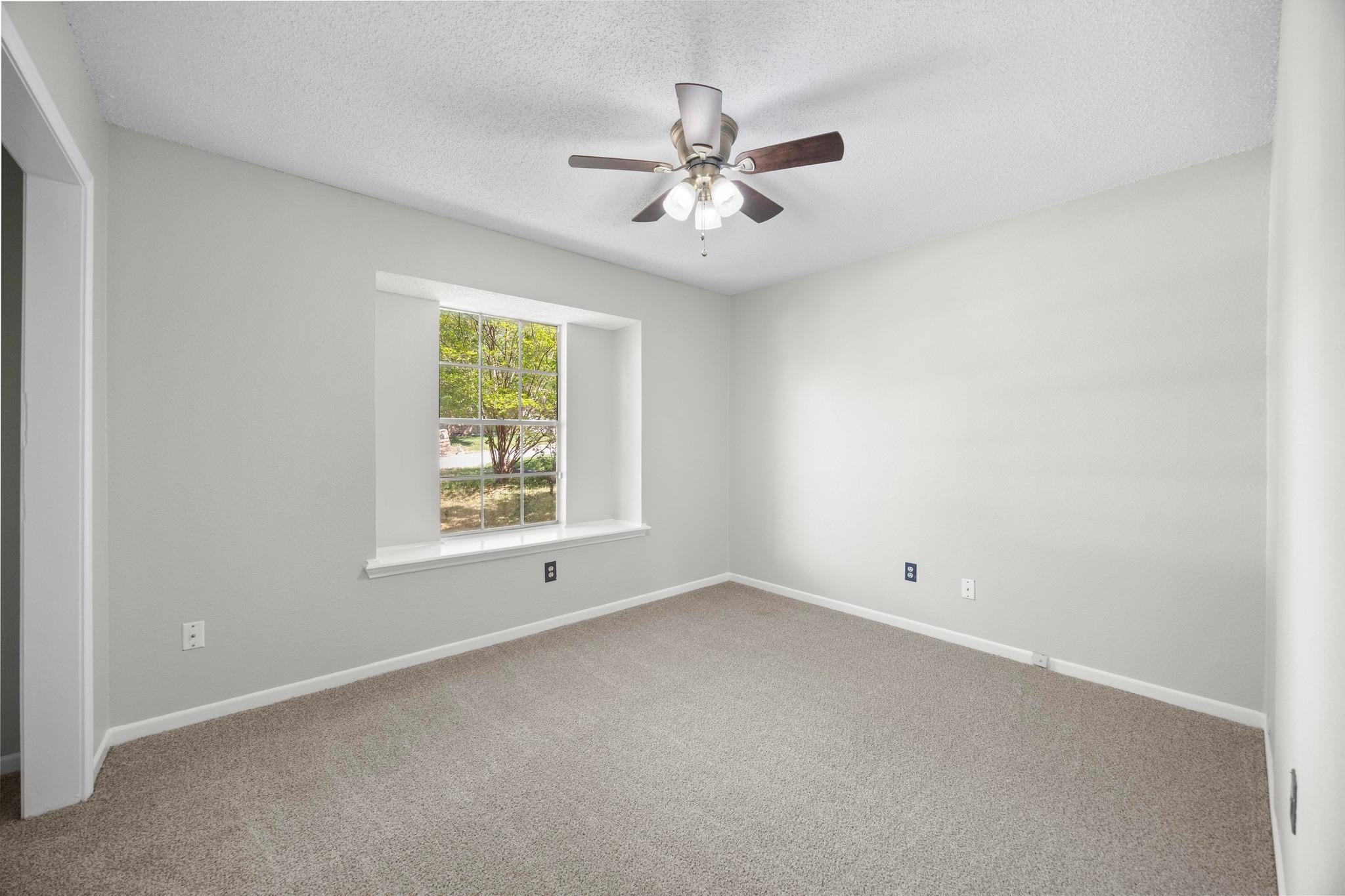 2304 Silver Spur Property Photo 20