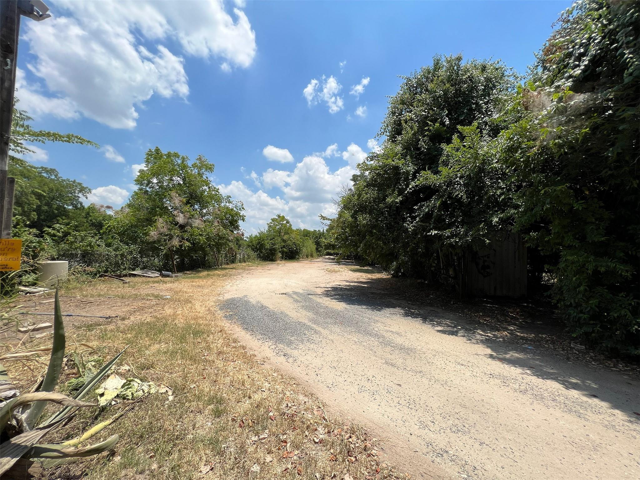 914 Shady Ln #tract 1 Property Photo 9