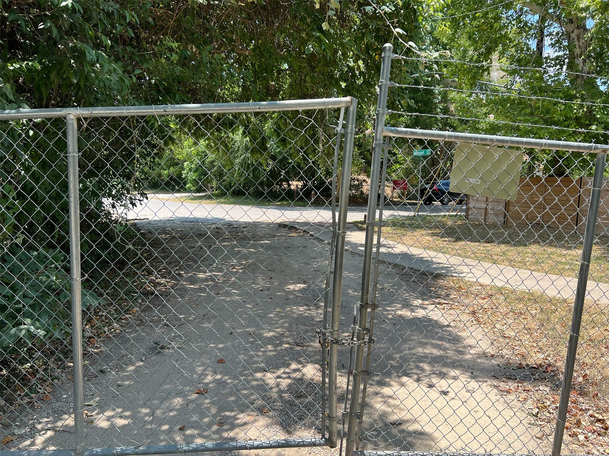 914 Shady Ln #tract 1 Property Photo 11