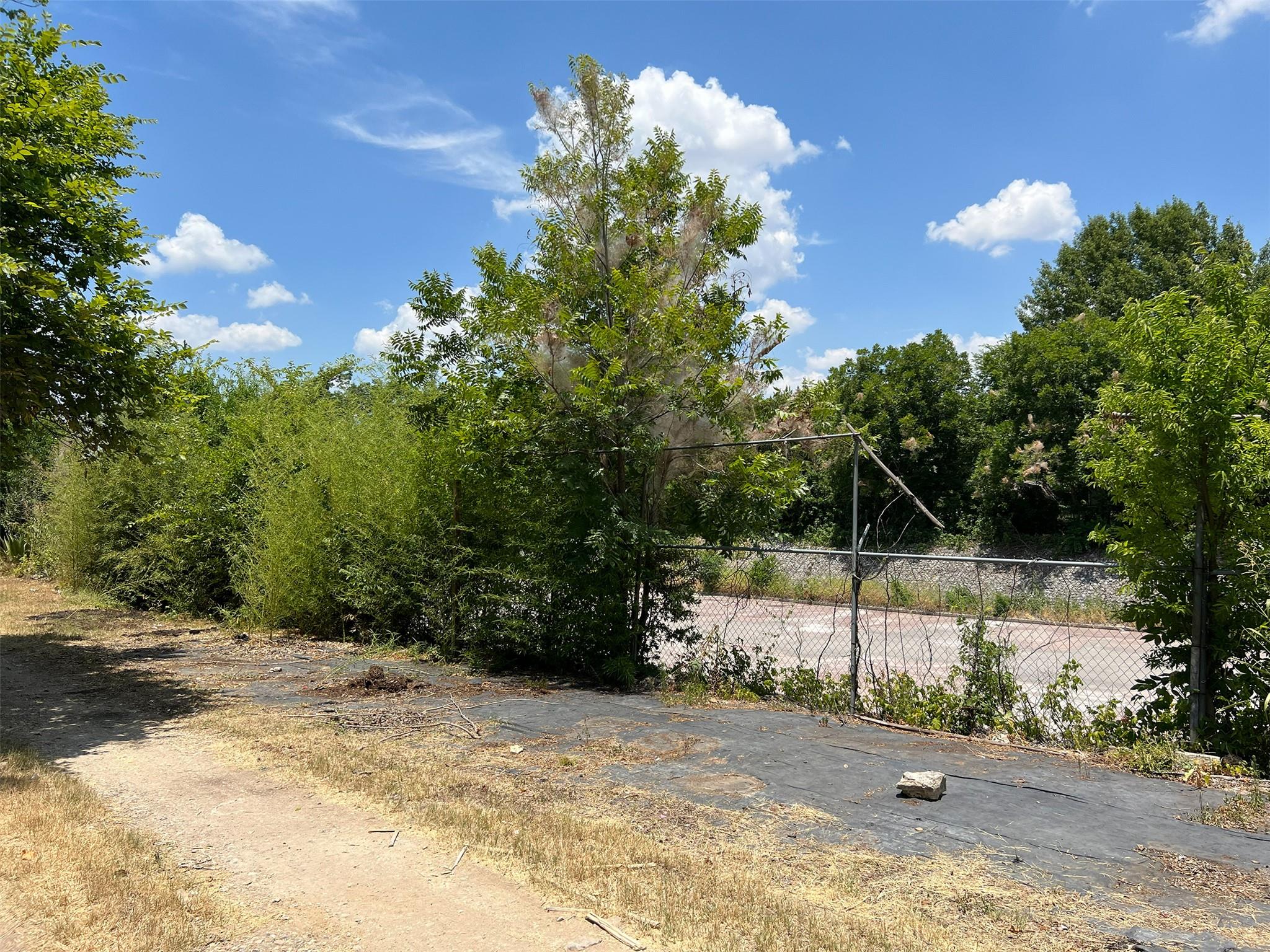 914 Shady Ln #tract 1 Property Photo 12