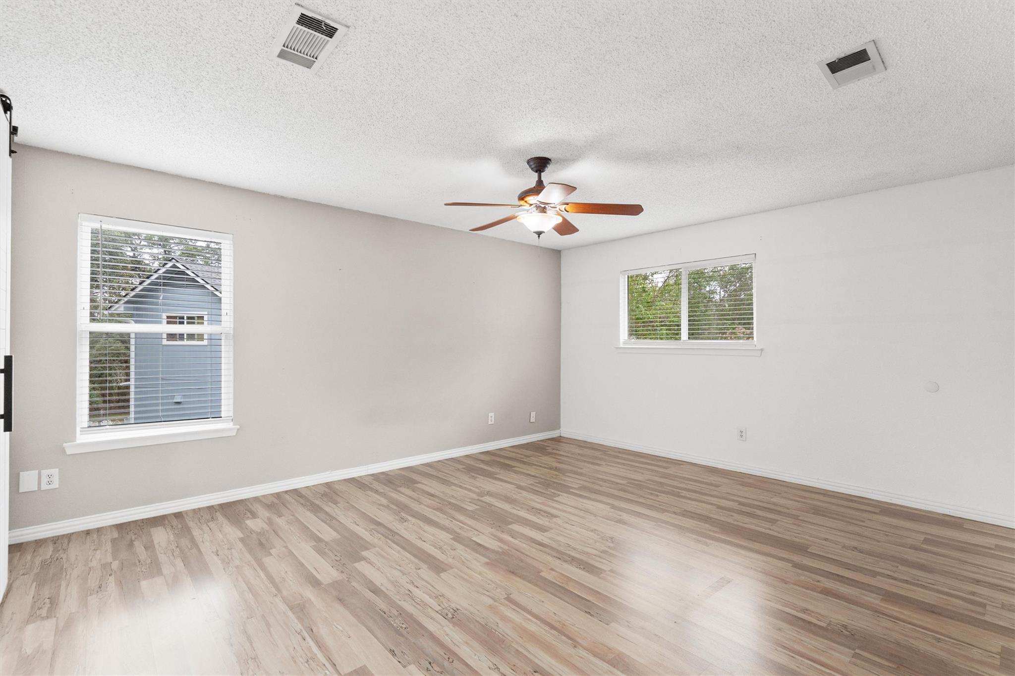 3002 Leaf Ln Property Photo 12