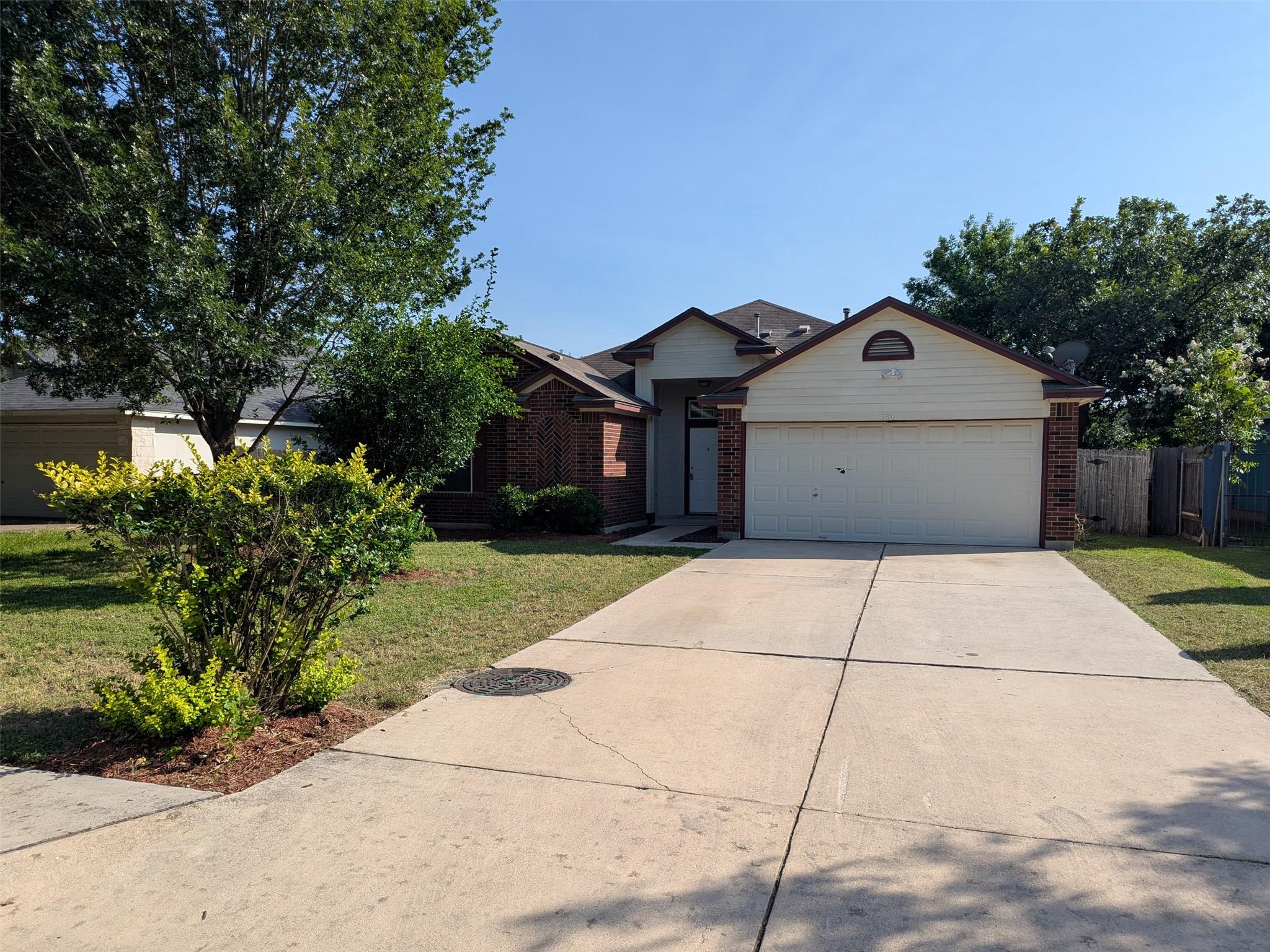 380 Zebra Dr Property Photo 1