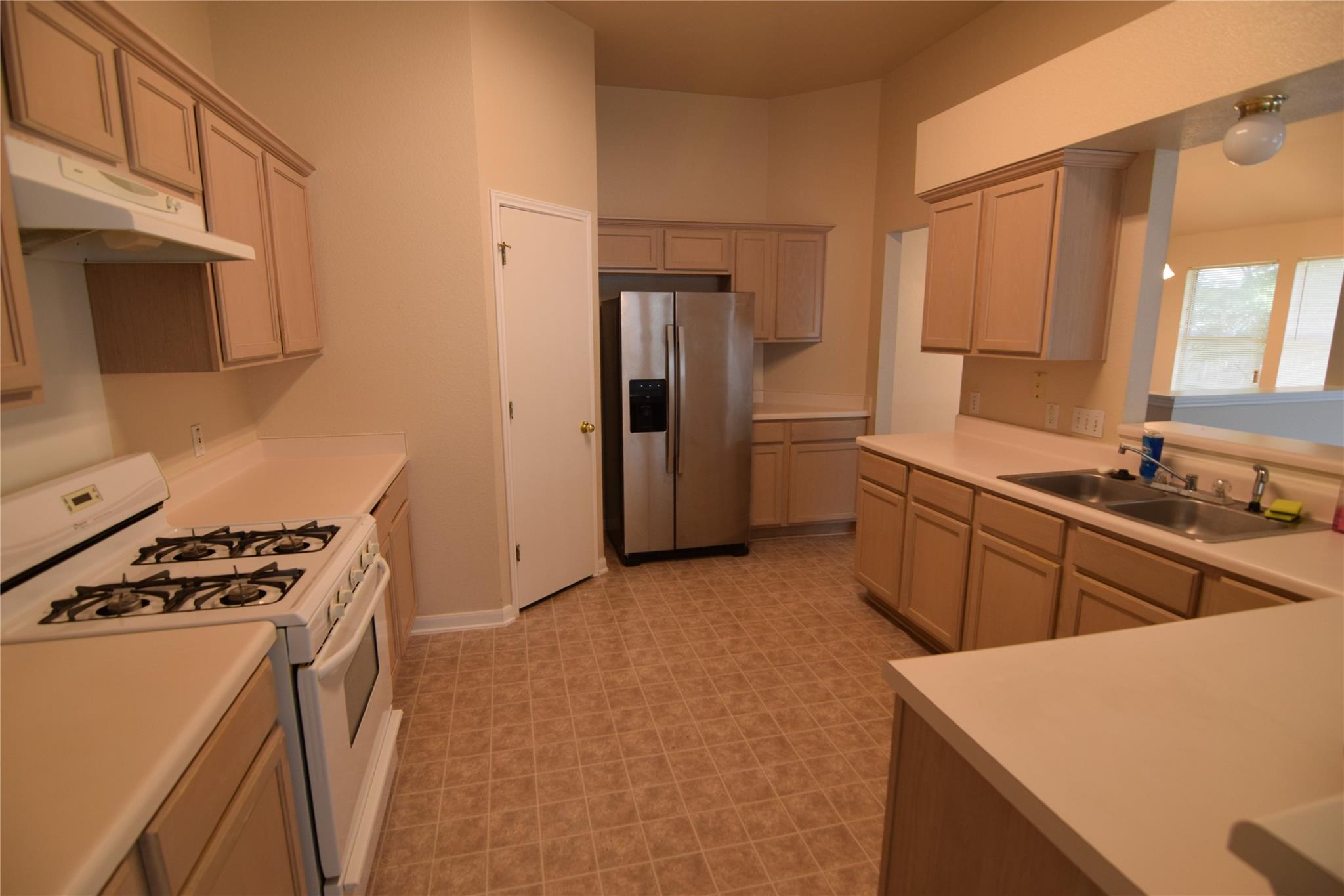 380 Zebra Dr Property Photo 7