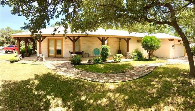3209 Crosswind Dr Property Photo