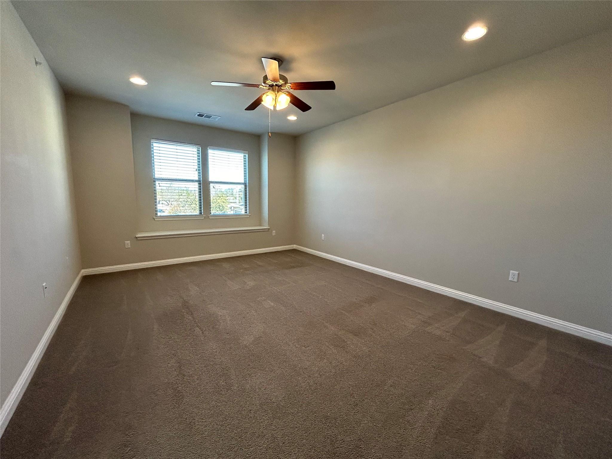 13800 Lyndhurst St #233 Property Photo 5