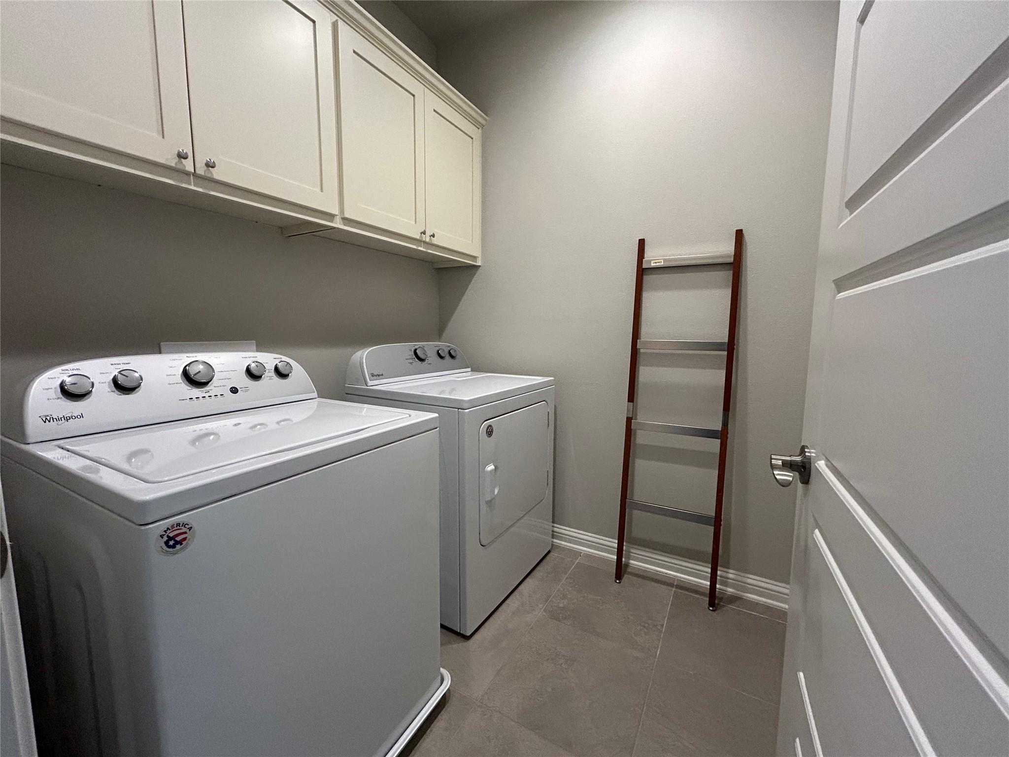 13800 Lyndhurst St #233 Property Photo 14