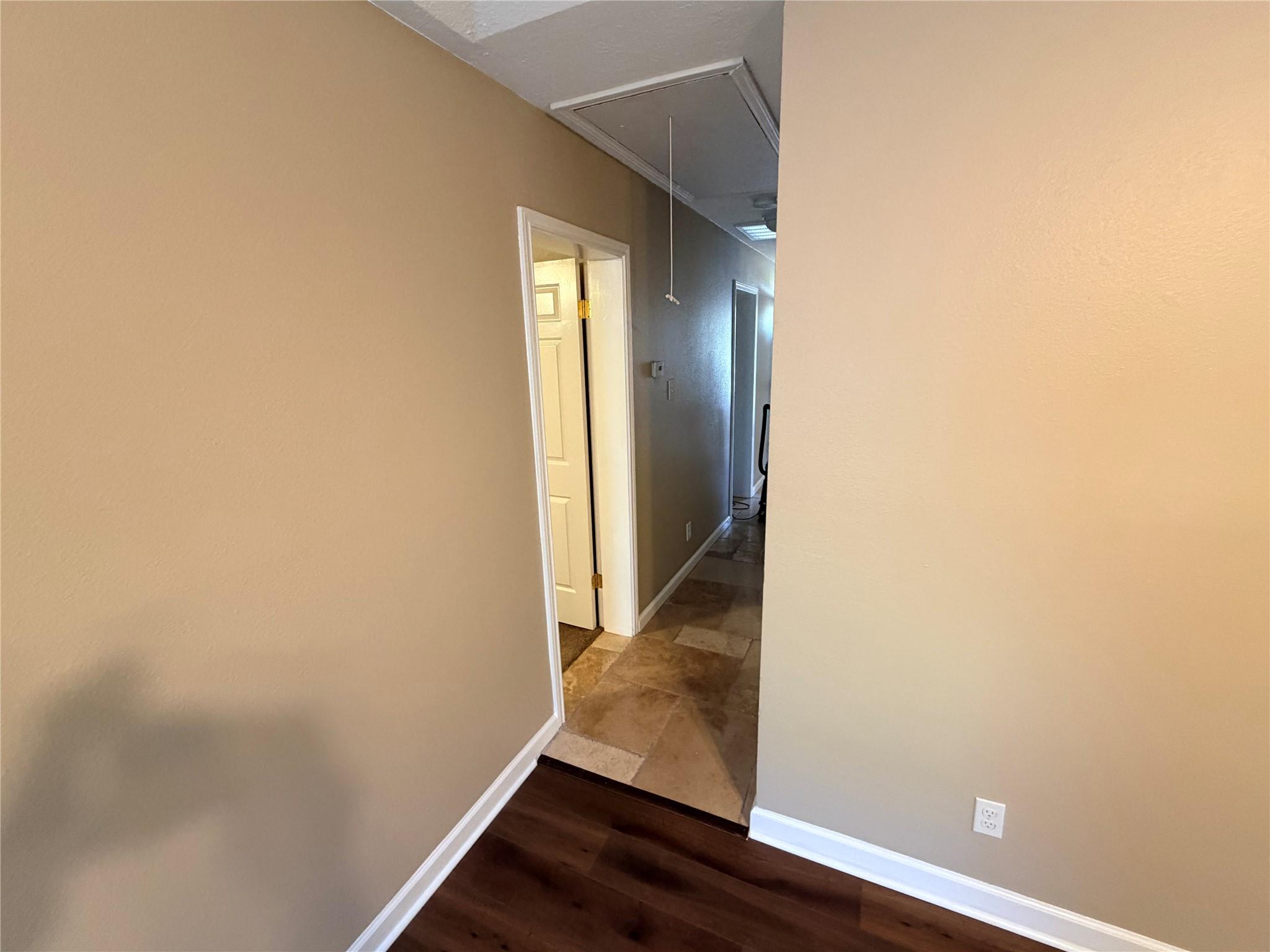 3103 Whisper Oaks Ln #a & B Property Photo 2