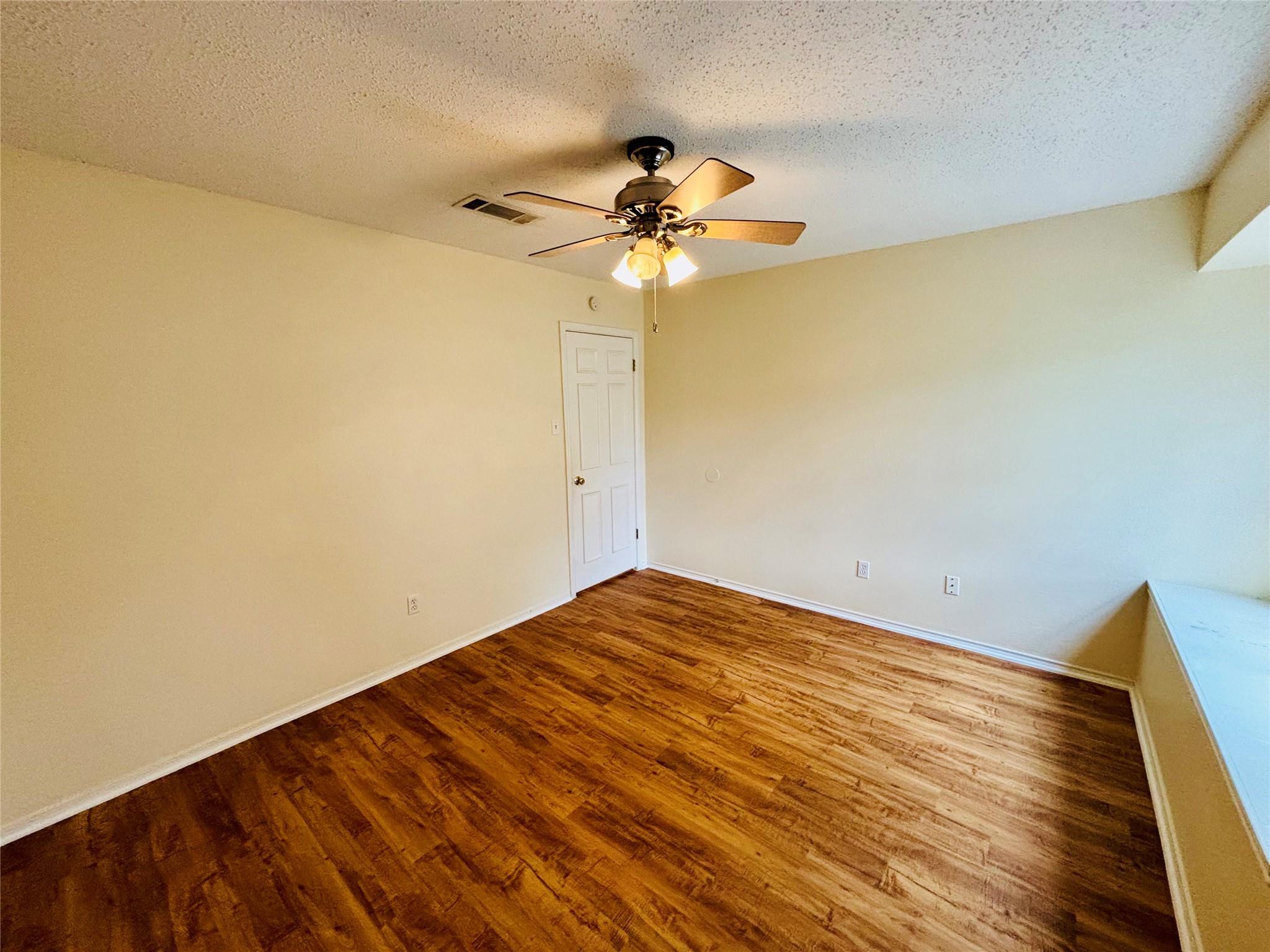 13007 Amarillo Ave Property Photo 11
