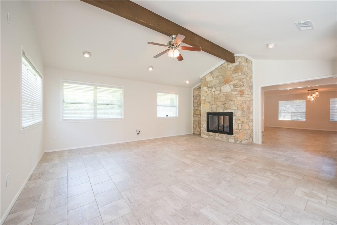 2902 Silverleaf Dr Property Photo 12