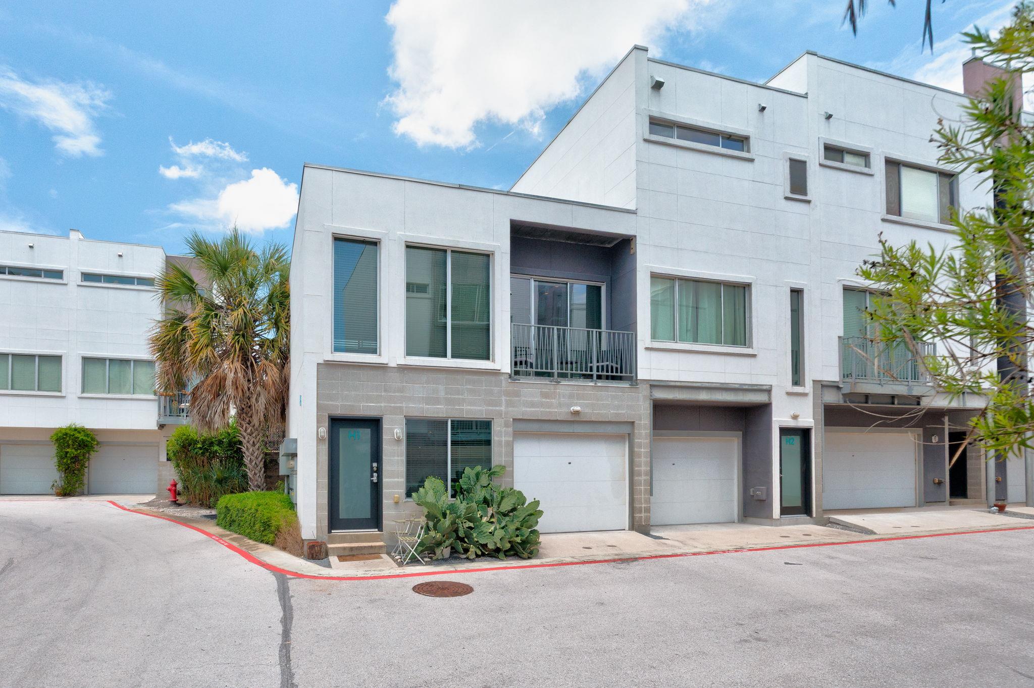 4801 S Congress Ave #H1 Property Photo 1