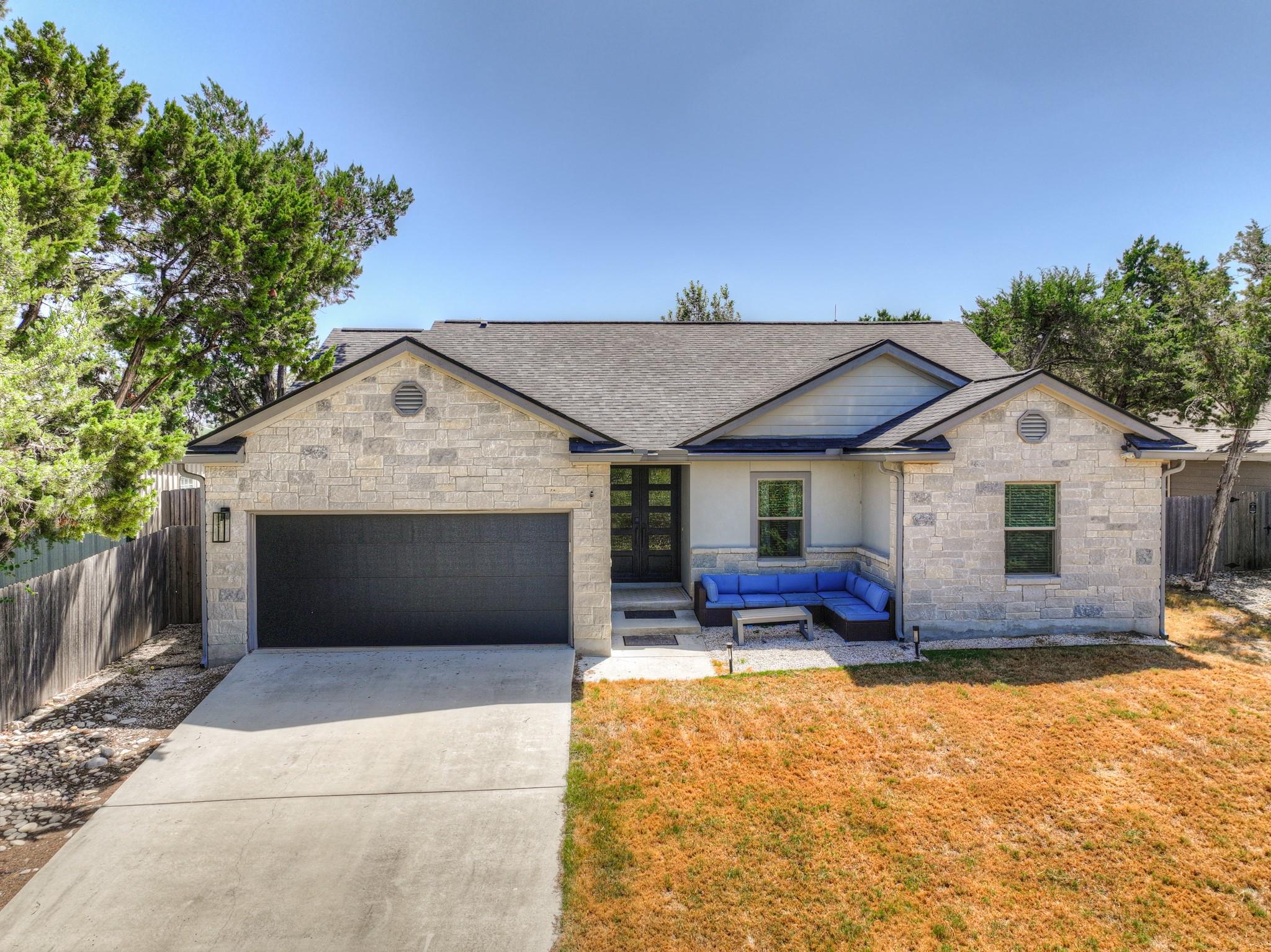 570 Forest Crst Property Photo 1