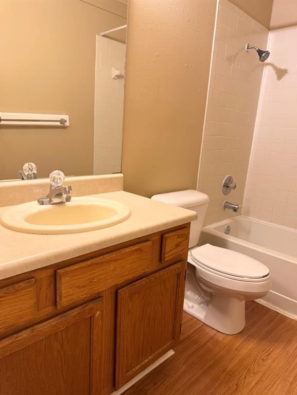 811 Lexington Rd #a Property Photo 16