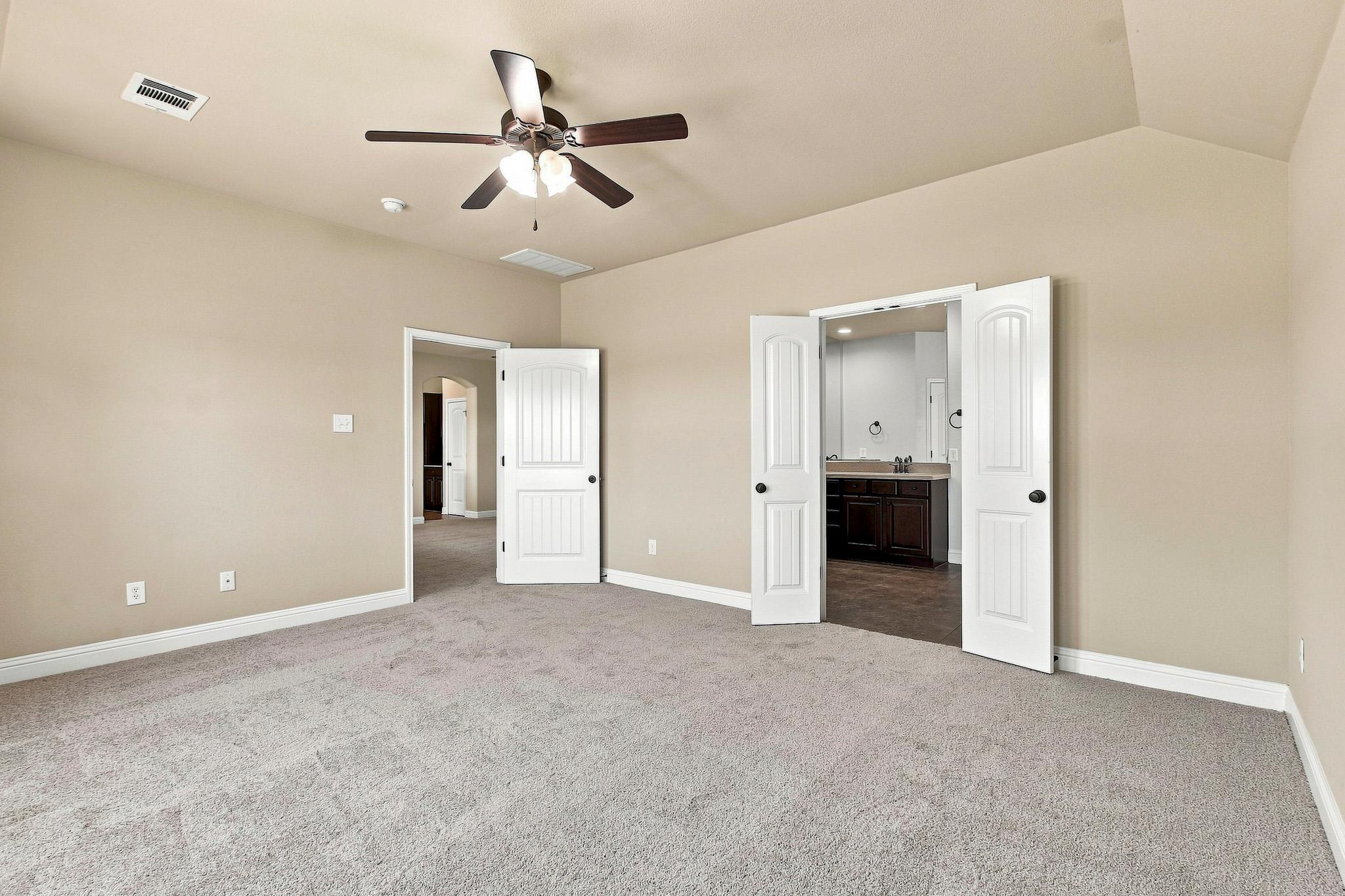 4507 Cervinia Dr Property Photo 19