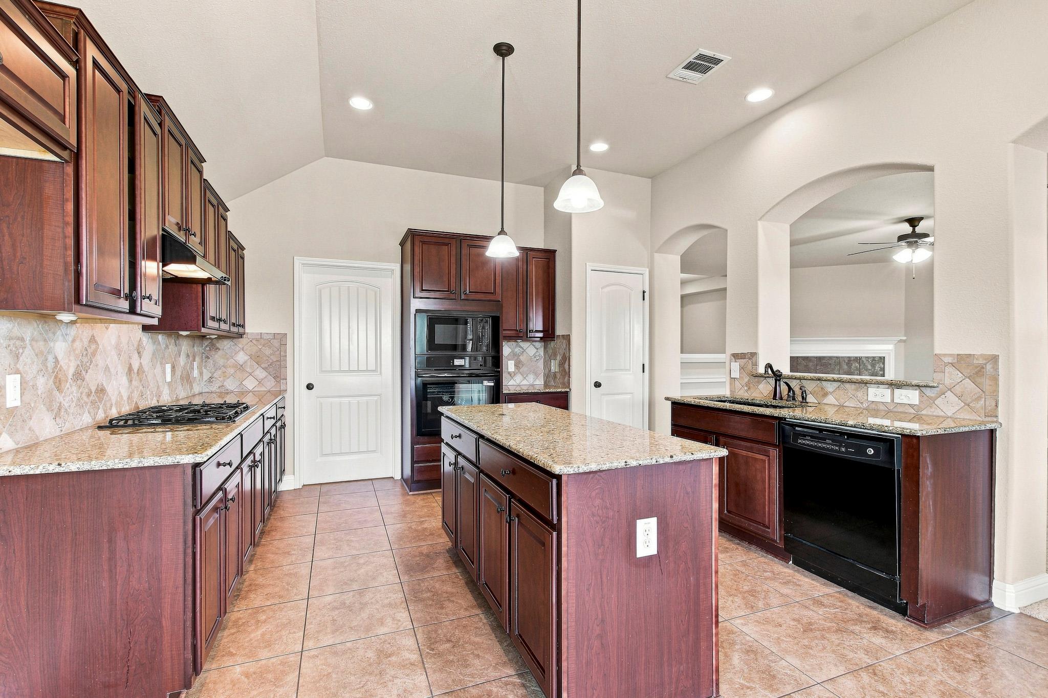 4507 Cervinia Dr Property Photo 24