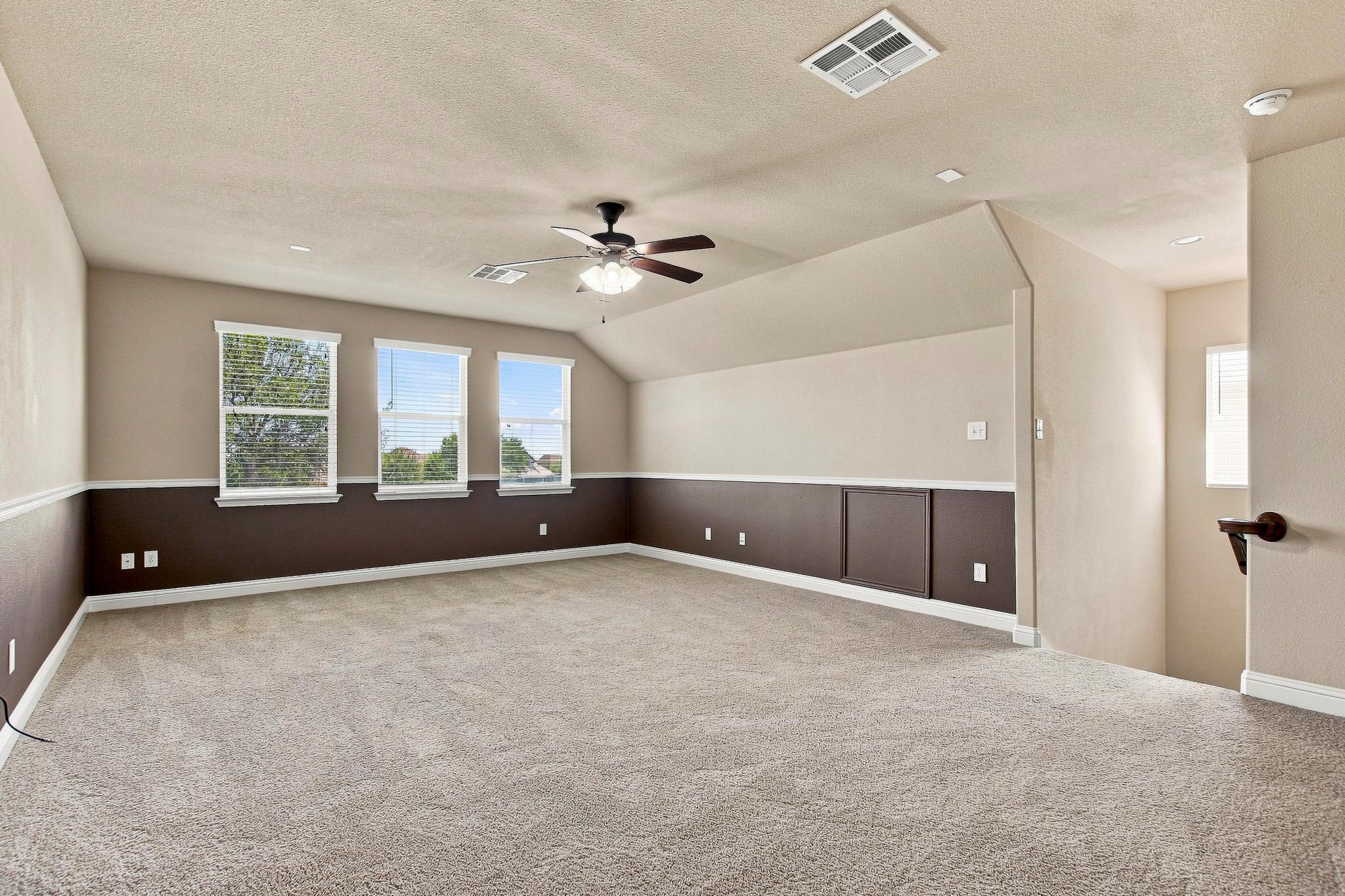 4507 Cervinia Dr Property Photo 28