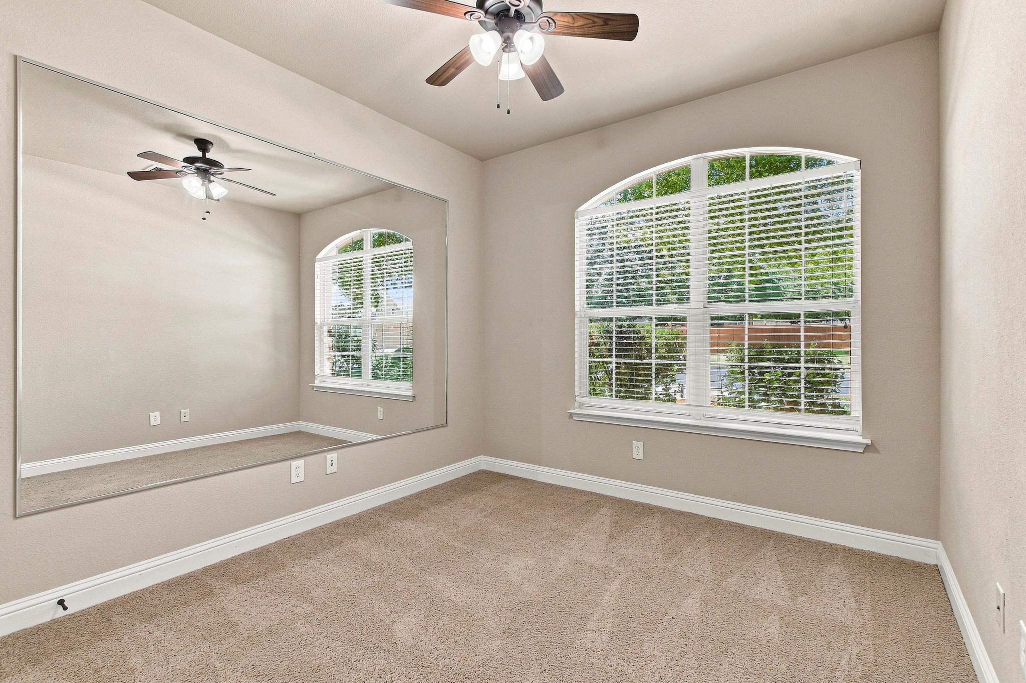 4507 Cervinia Dr Property Photo 34